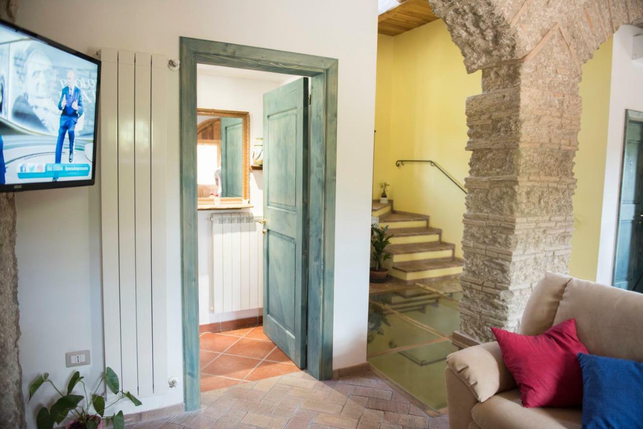 B&B Rifugio Tra Gli Ulivi 캄파냐 외부 사진