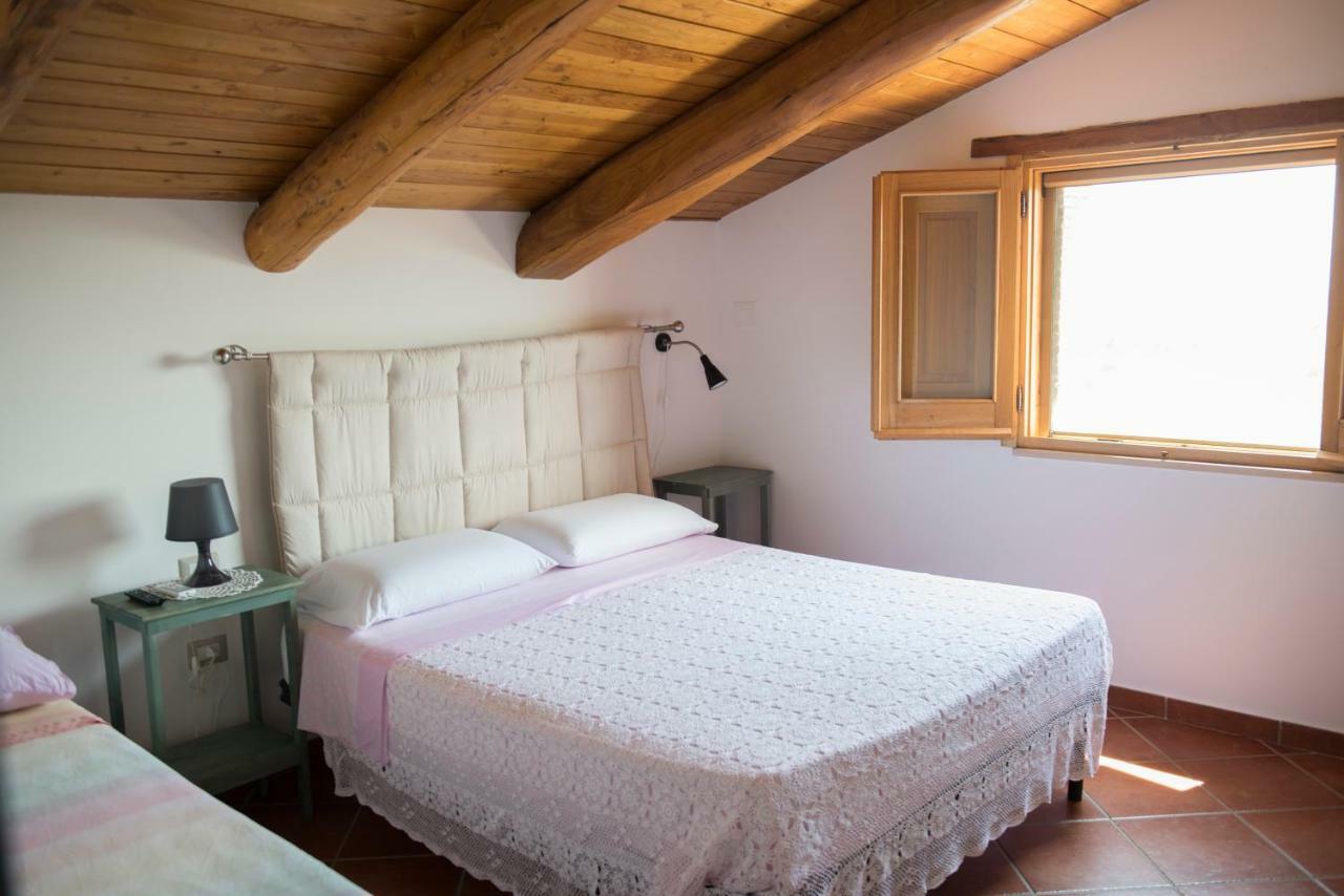 B&B Rifugio Tra Gli Ulivi 캄파냐 외부 사진